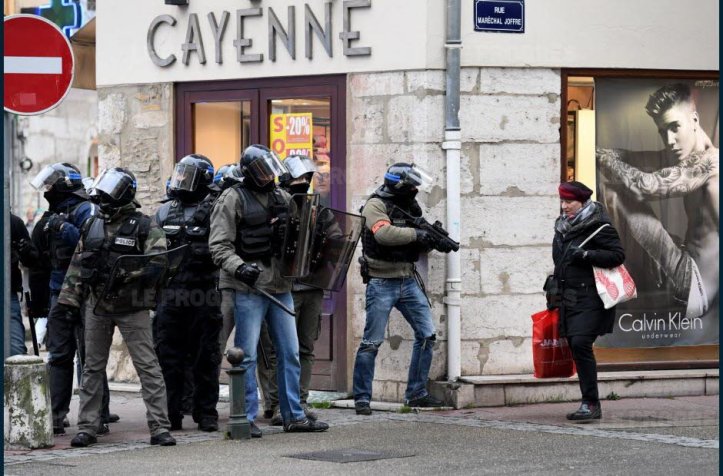 dans-les-rues-de-bourg-en-bresse-photo-laurent-thevenot-1547315958